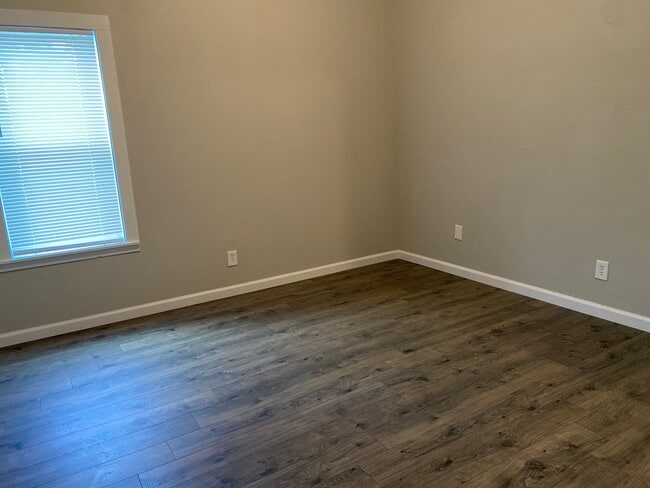 Building Photo - 961 Old Hickory Blvd