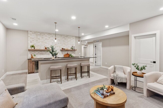 Building Photo - New Charming Berthoud Home with Modern Comfort | $1000 Deposit with Approved Credit and TWO WEEKS...