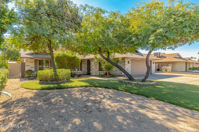 Building Photo - 6243 W Cholla St