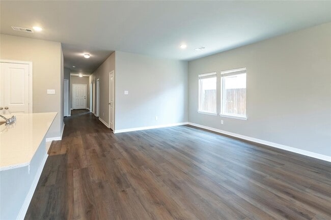 Building Photo - 2069 Hartley Dr