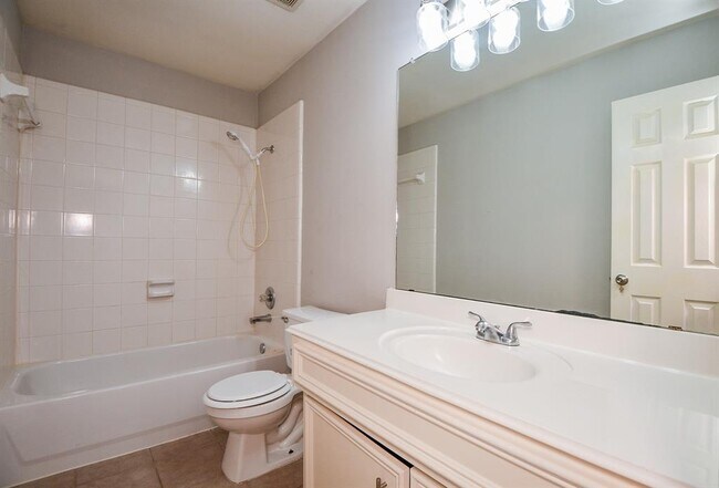 Building Photo - 4815 Mission Lake Ct