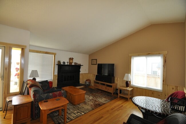 Building Photo - 7287 S Long Springs Butte