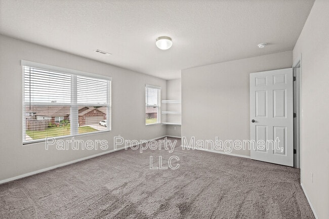 Building Photo - 2287 S Ouachita Dr