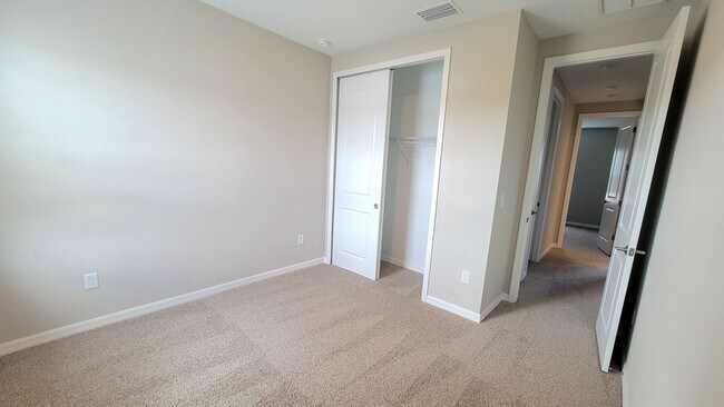 Building Photo - Stunning 5 bedroom, 3.5 bath Home in Skye Ranch ~ Built in 2024