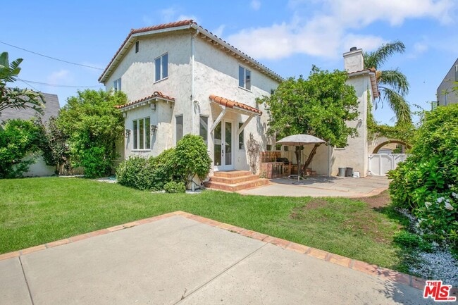 Building Photo - 333 S McCarty Dr
