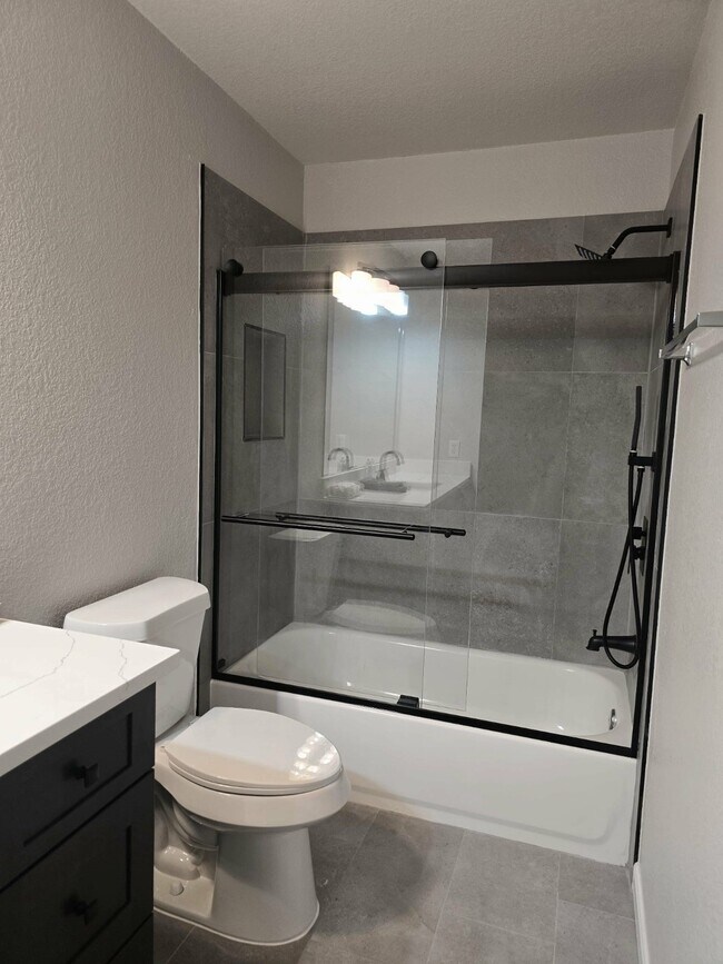 Building Photo - 15618 Sweet Maple Ct