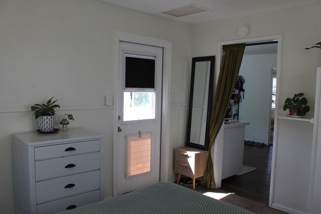 Building Photo - Morro Bay Home