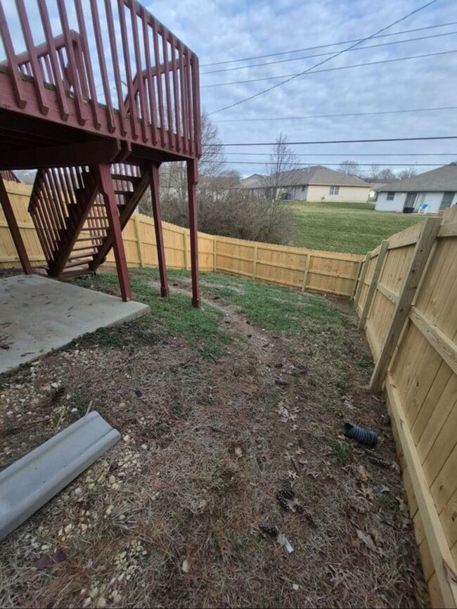 Building Photo - 1400 Hartland Woods Way