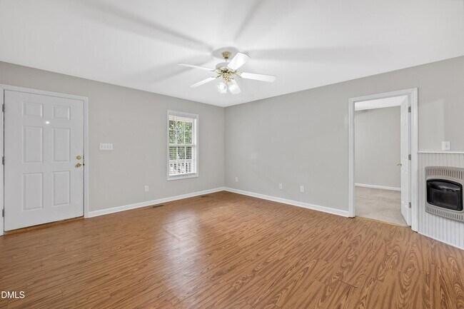 Building Photo - 1224 Grovewood Dr