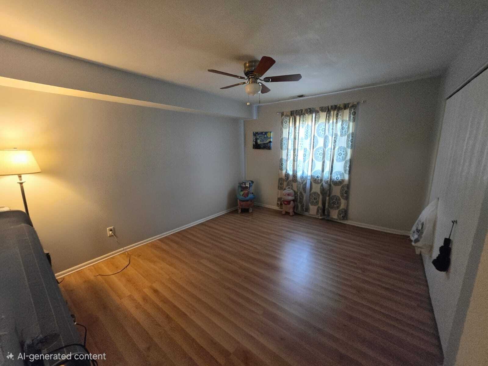 Building Photo - 470 Echo Ln