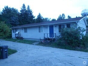 Building Photo - Garfield Duplex