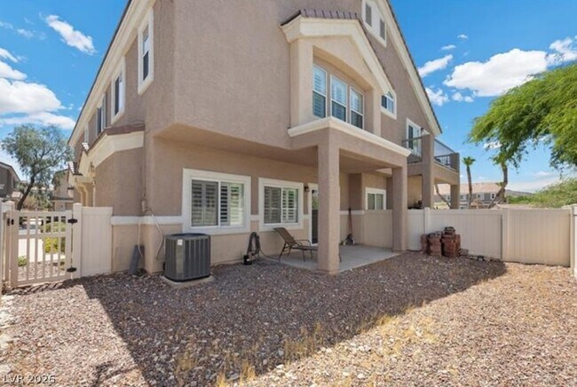 Building Photo - 1069 Sheer Paradise Ln