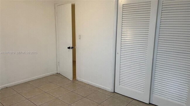 Building Photo - 301 N 67th Ave