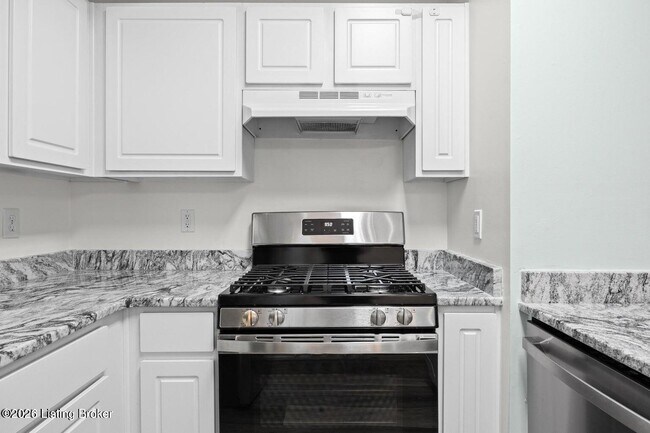 Building Photo - 13202 Prospect Glen Way