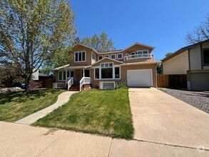 Building Photo - Perfect Table Mesa Family Home with Fully ...