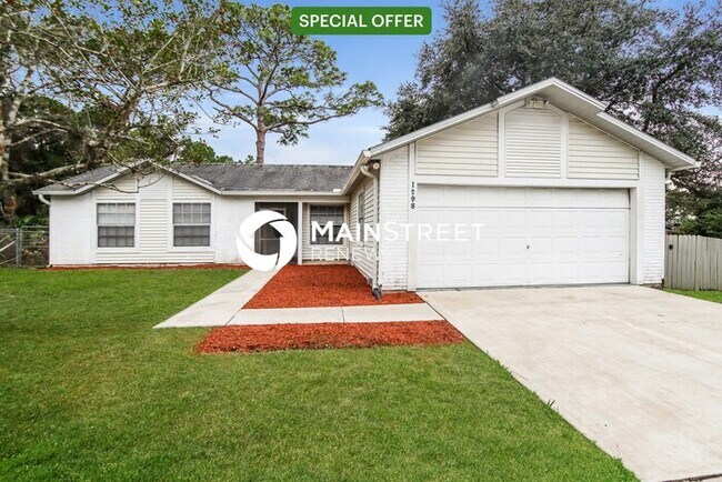 Primary Photo - 3 Bedroom Pet-Friendly Home in PALM BAY, F...