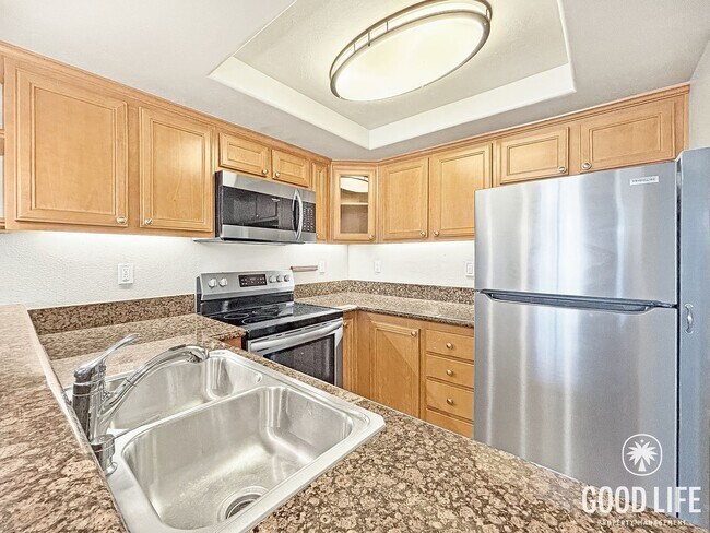 Building Photo - Inviting 2BD/1BA Upper-Level Apartment in Golden Hill with A/C Unit, Spa & Gated Community!