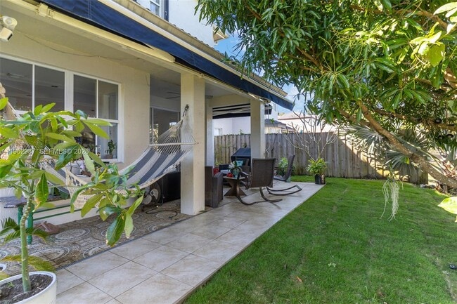 Building Photo - 16605 SW 55th Terrace