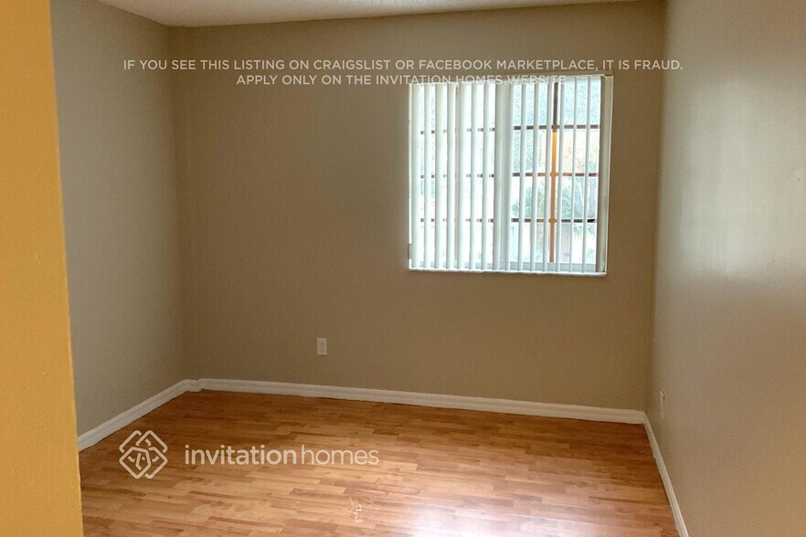 Building Photo - 2300 SW 106th Ave