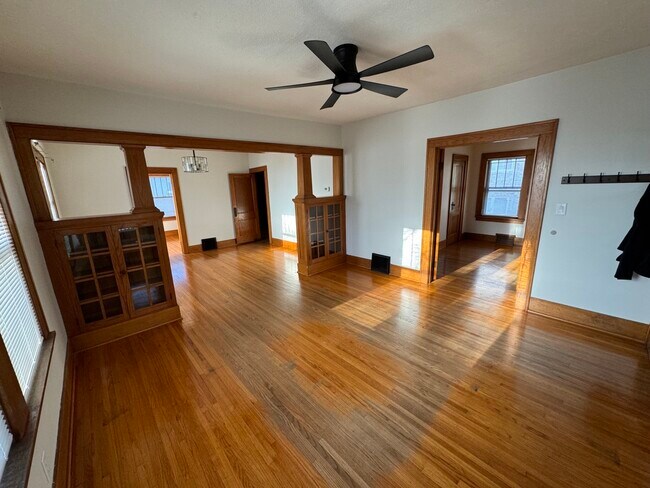 Building Photo - 1002 B St