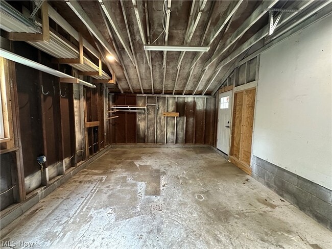 Building Photo - 2685 Haus Blvd