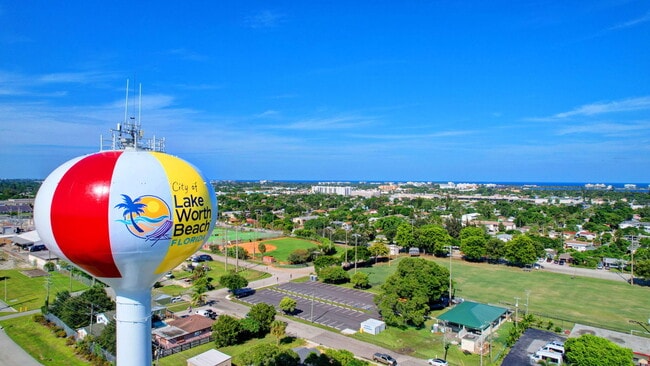 Building Photo - 1420 N Federal Hwy