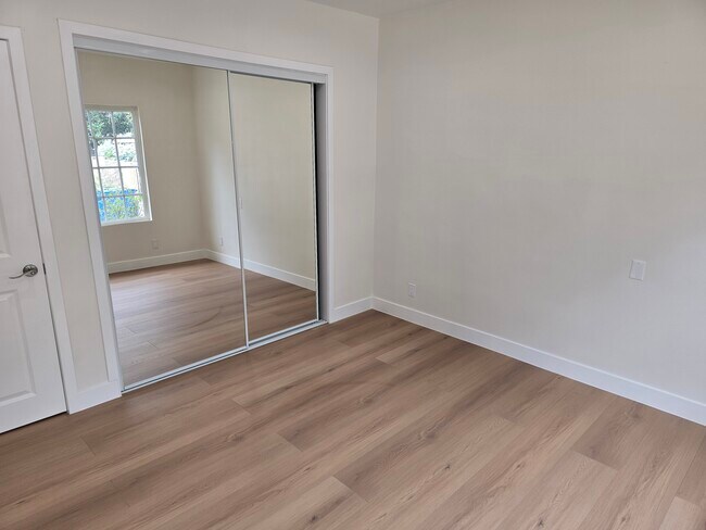 Building Photo - 6703 Cedros Ave