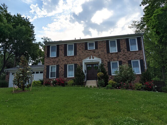 Primary Photo - 9123 Peabody St