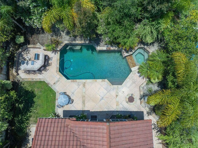 Building Photo - Beautiful 4-Bedroom Home with Private Pool & Spa in Laguna Niguel!