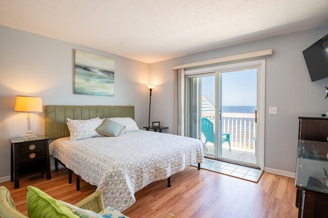 Building Photo - ALL-INCLUSIVE 95 DAYS FOR $95 A DAY DURING...