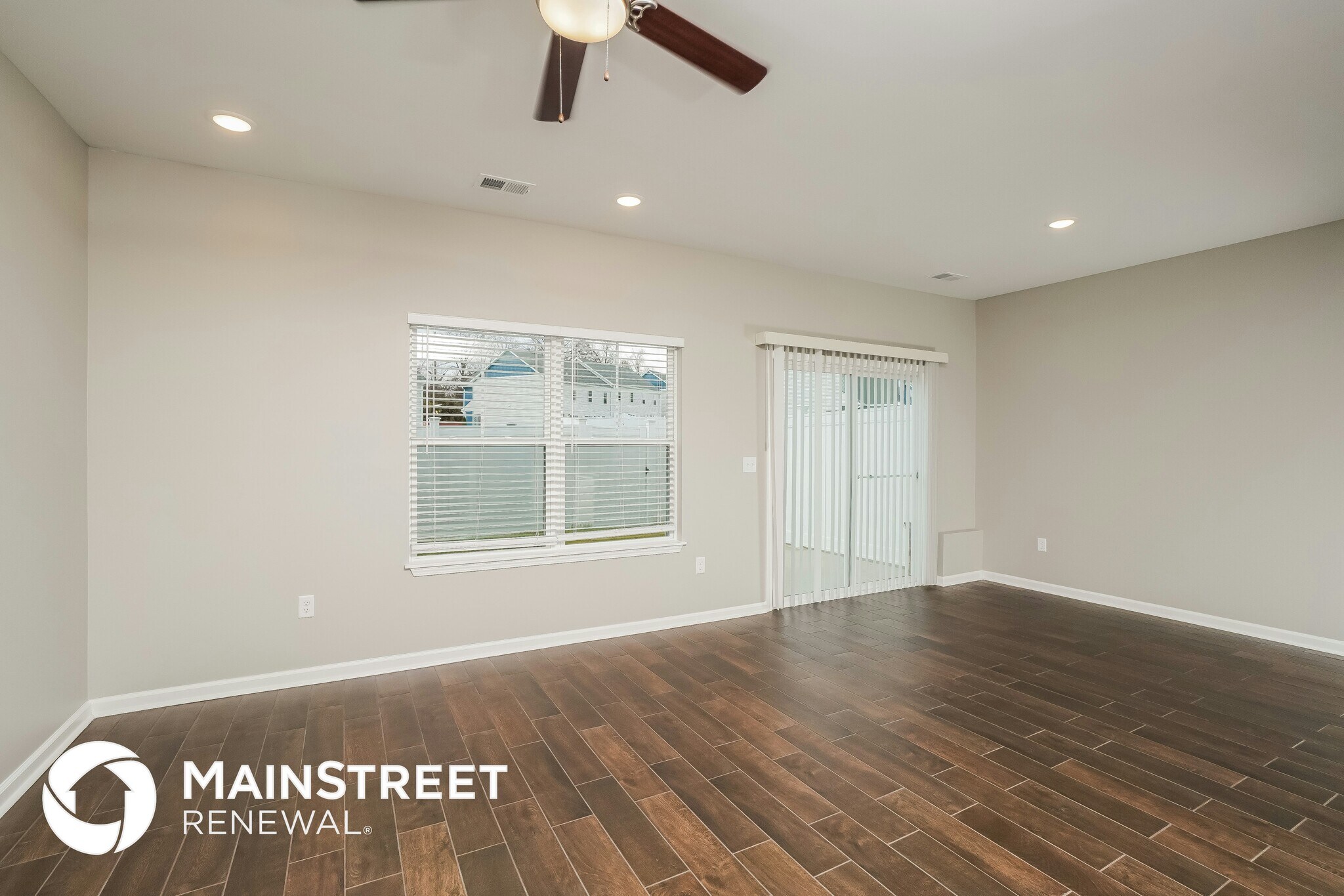 Building Photo - 2072 N Sarah Dr