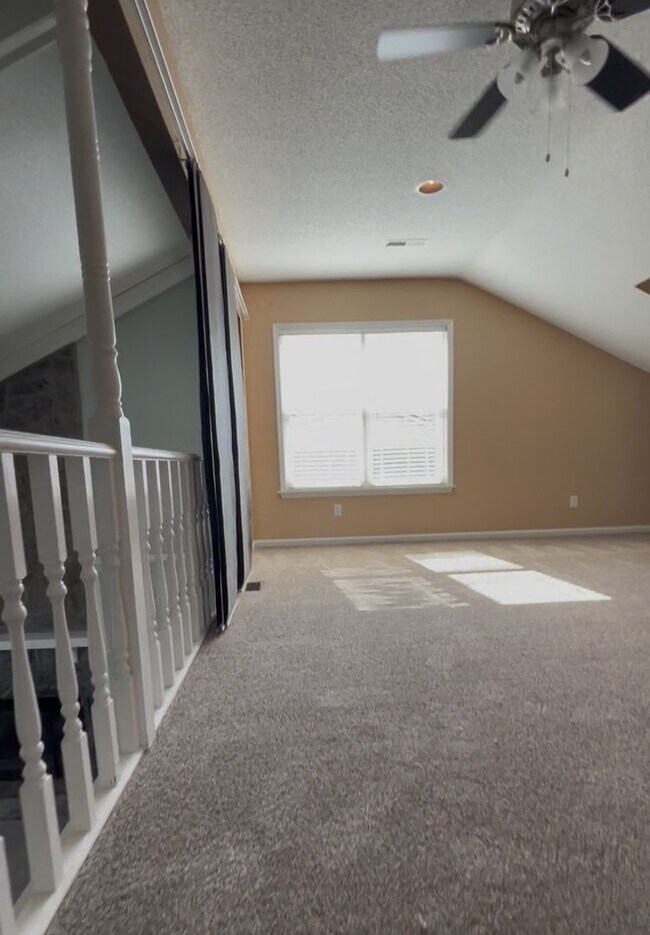 Building Photo - Stellar 3BR home with Loft in Ladson