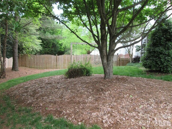Building Photo - 9513 Wilson Hall Dr