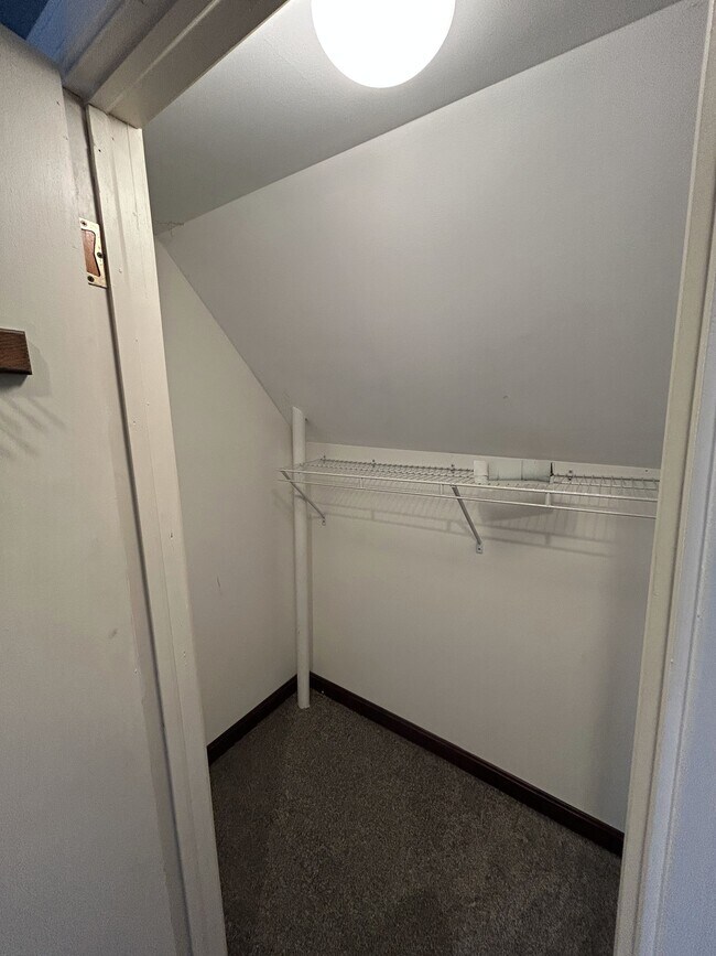 Building Photo - 126 Boswell Ave