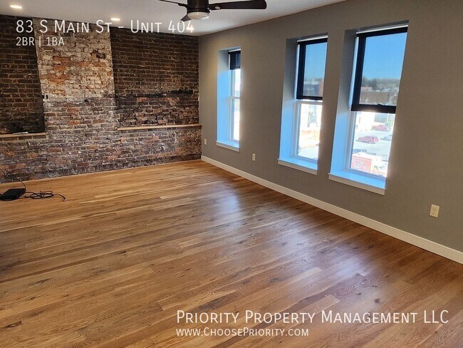 Building Photo - 1BR Penthouse Apartment, Downtown Harrison...