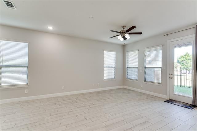 Building Photo - 515 Sequoia St