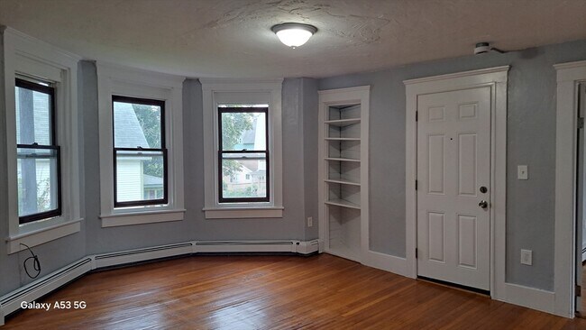 Building Photo - 24 Hampden St