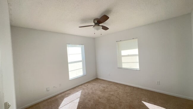 Building Photo - Indian River Heights