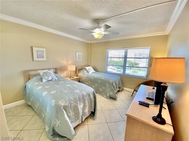 Building Photo - 1 Bluebill Ave