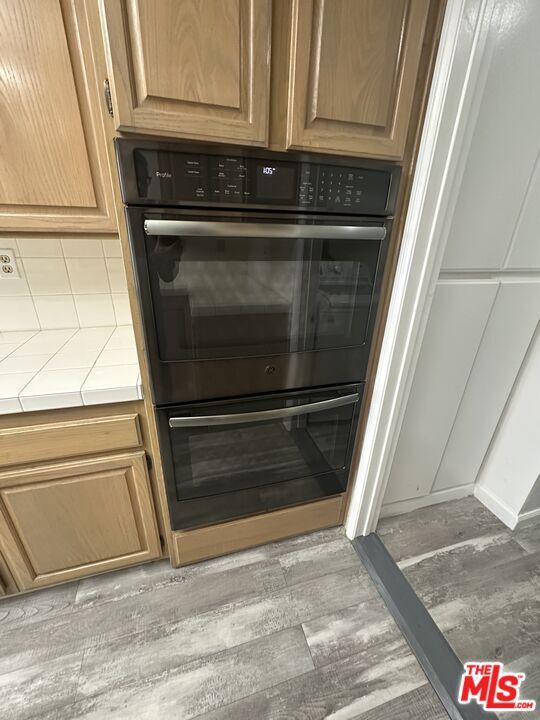 Building Photo - 2122 Century Park Ln