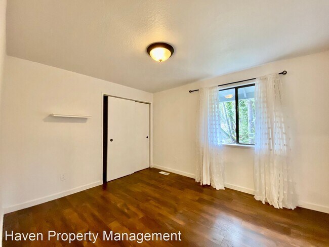Building Photo - 3 br, 2.5 bath House - 28803 184th Pl Se