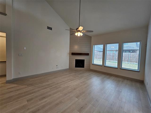 Building Photo - 3216 Southampton Dr