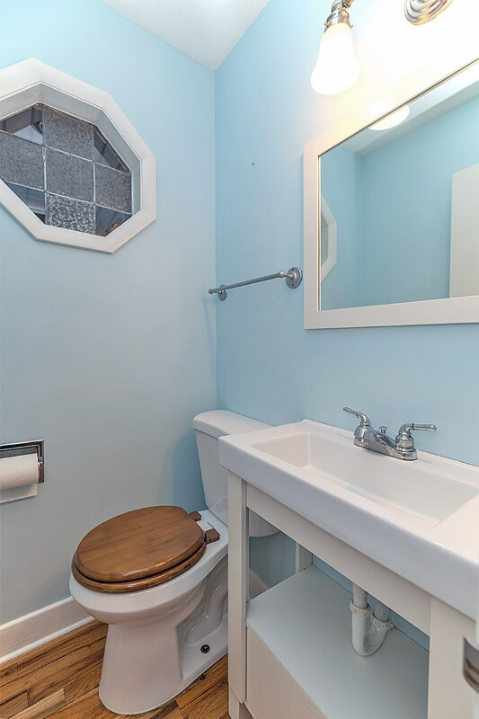 Building Photo - 4682 Huron Hill Dr