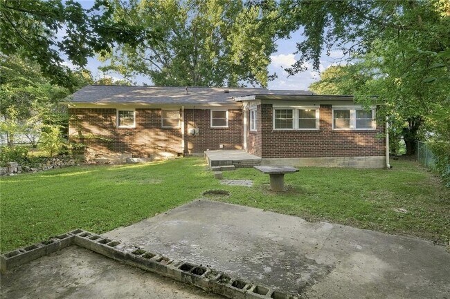 Building Photo - 6631 Baldwin Ct