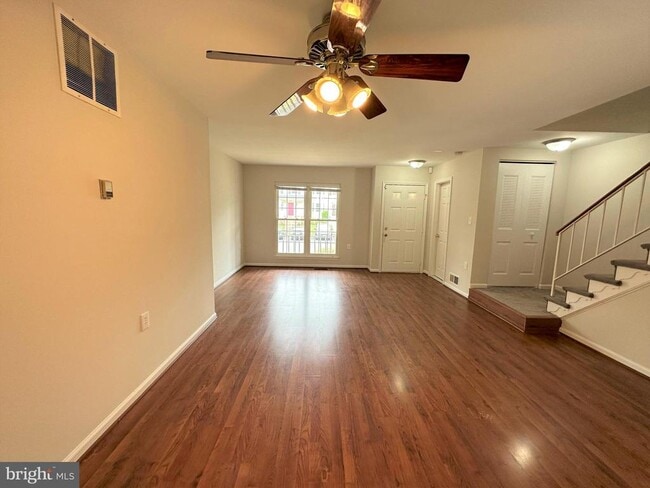 Building Photo - 7822 Brookview Ct