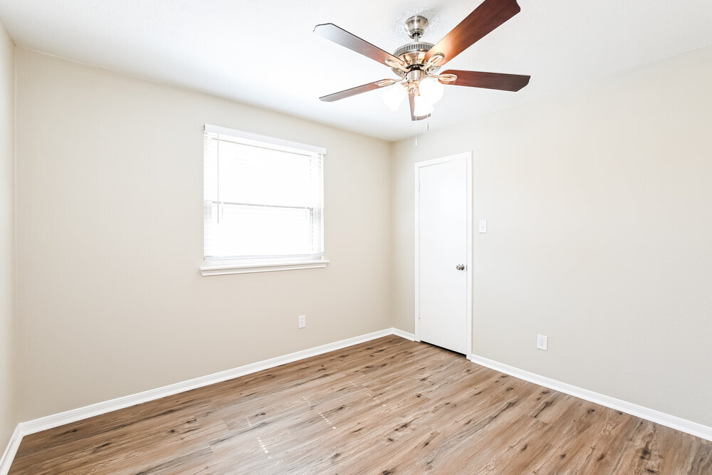 Building Photo - 2511 Owens Cross Dr