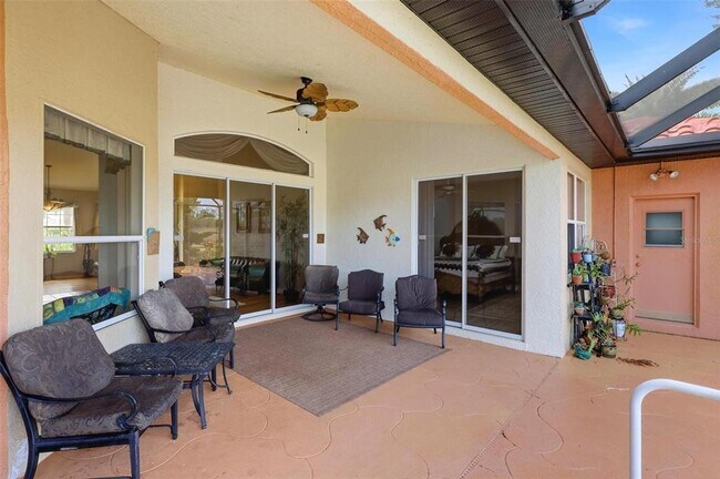 Building Photo - 2499 Silver Palm Rd