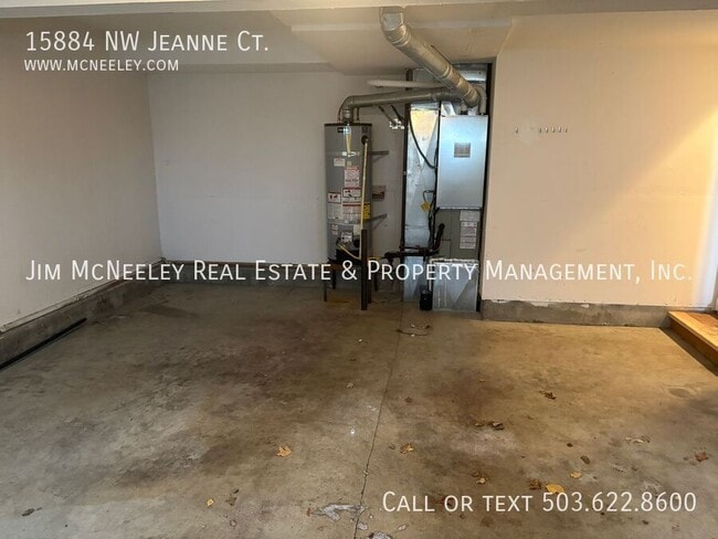Building Photo - 15884 NW Jeanne Ct