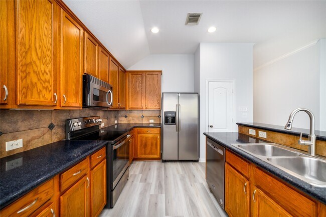 Building Photo - 23150 Tranquil Spring Ln