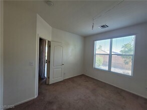 Building Photo - 8930 Partridge Hill St